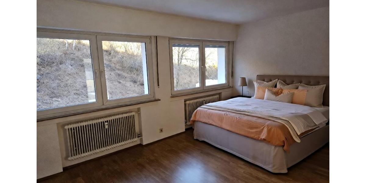 Etagenwohnung Reichshof - 3 Zimmer, 84 m&sup2;, 750&euro; | Angebot:25690778