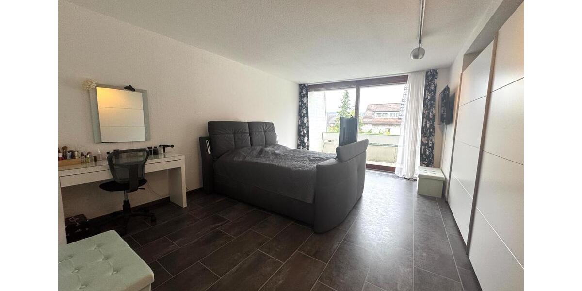 Etagenwohnung Ennepetal - 3 Zimmer, 148 m&sup2;, 1.184&euro; | Angebot:26030140