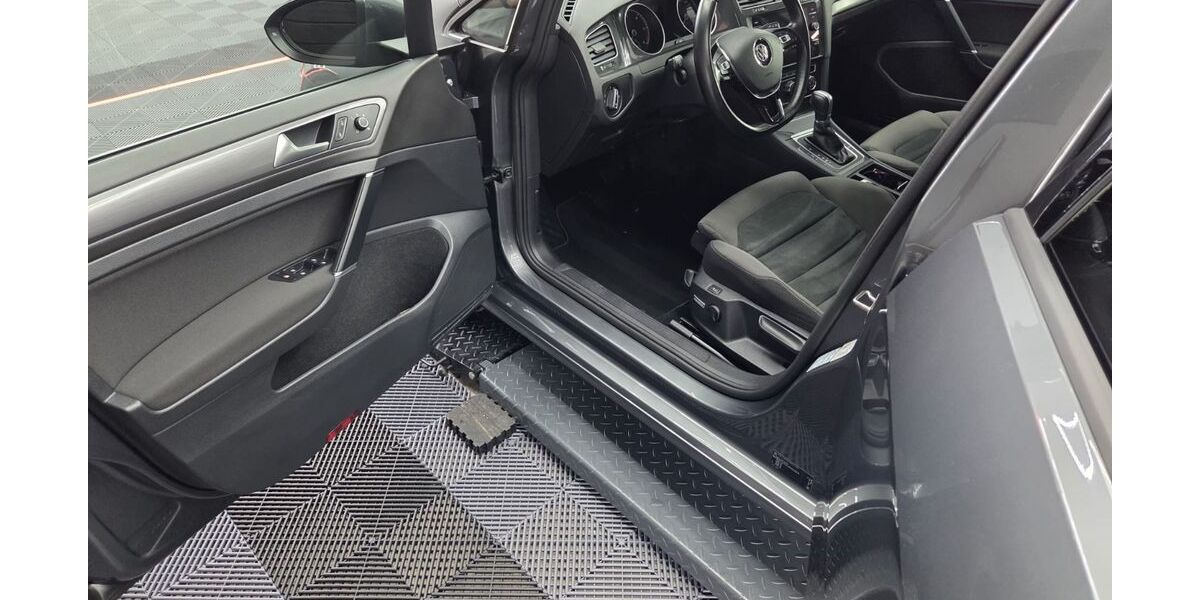 VW Golf 144.500 km 13.500 &euro; Kierspe 58566