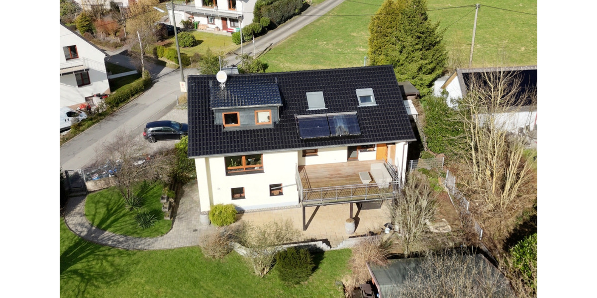 Einfamilienhaus Gummersbach Hepel - 7 Zimmer, 250 m&sup2;, 510.000&euro; | Angebot:25341684