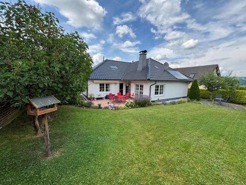 Einfamilienhaus Reichshof - 5 Zimmer, 120 m&sup2;, 429.000&euro; | Angebot:27013592