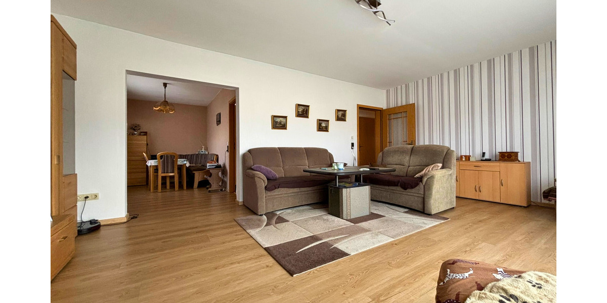 Etagenwohnung Neuenrade Küntrop - 5 Zimmer, 100 m&sup2;, 820&euro; | Angebot:26230881