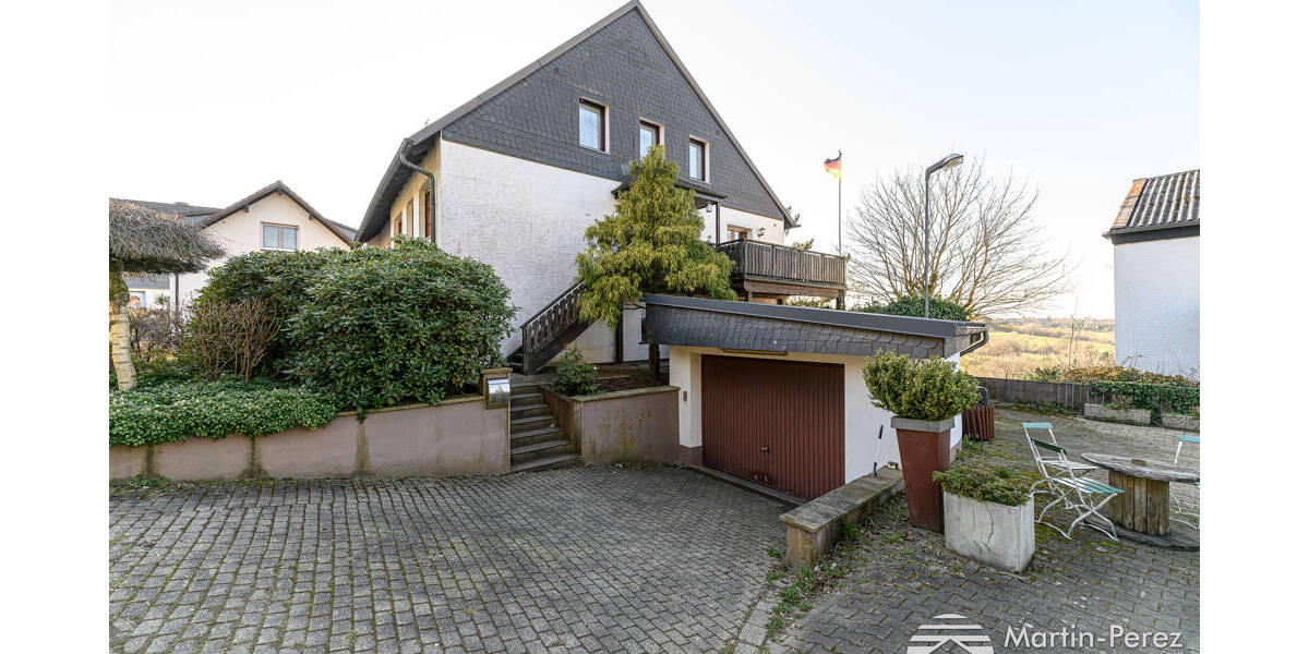 Etagenwohnung Breckerfeld - 3 Zimmer, 156 m&sup2;, 280.000&euro; | Angebot:26489453