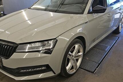 Skoda Superb 84.216 km 30.836 &euro; Hagen 58091