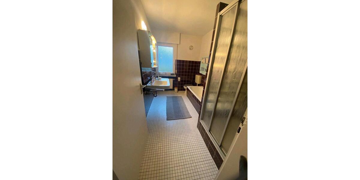 Einfamilienhaus Meinerzhagen - 5 Zimmer, 169 m&sup2;, 1.200&euro; | Angebot:26006010