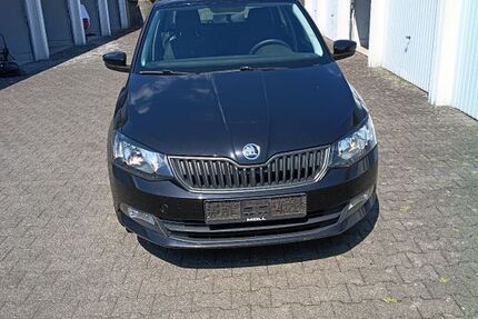 Skoda Fabia 124.000 km 5.999 &euro; Iserlohn 58636