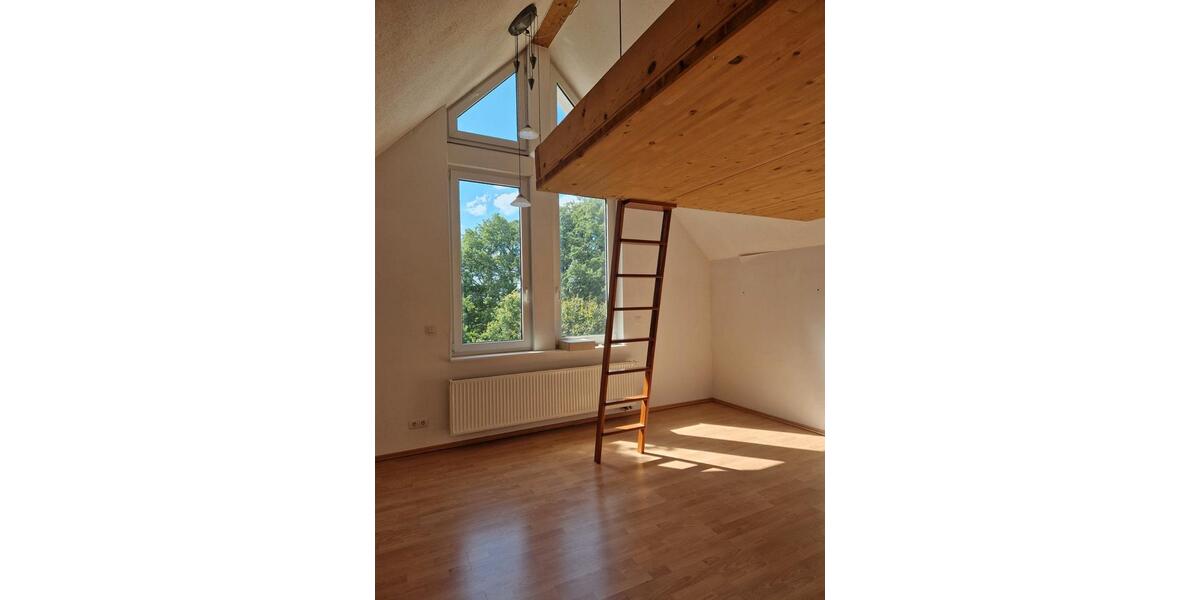 Dachgeschoßwohnung Kierspe - 3 Zimmer, 90 m&sup2;, 670&euro; | Angebot:27549514