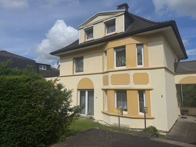 Mehrfamilienhaus, Wohnhaus Plettenberg Eiringhausen - 8 Zimmer, 334.900&euro; | Angebot:26892837