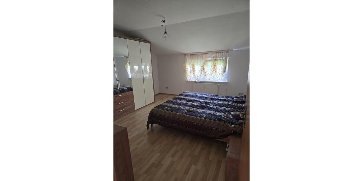 Etagenwohnung Lüdenscheid Brügge - 4 Zimmer, 110 m&sup2;, 650&euro; | Angebot:25933025