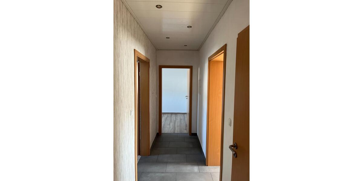 Etagenwohnung Plettenberg - 3.5 Zimmer, 81 m&sup2;, 585&euro; | Angebot:22909203