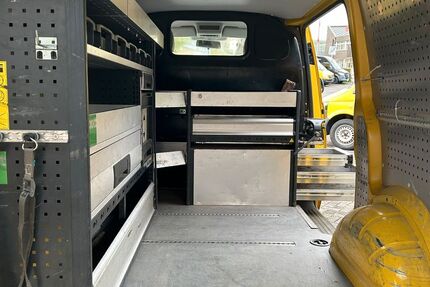 VW T5 Transporter 119.000 km 11.950 &euro; Finnentrop 57413