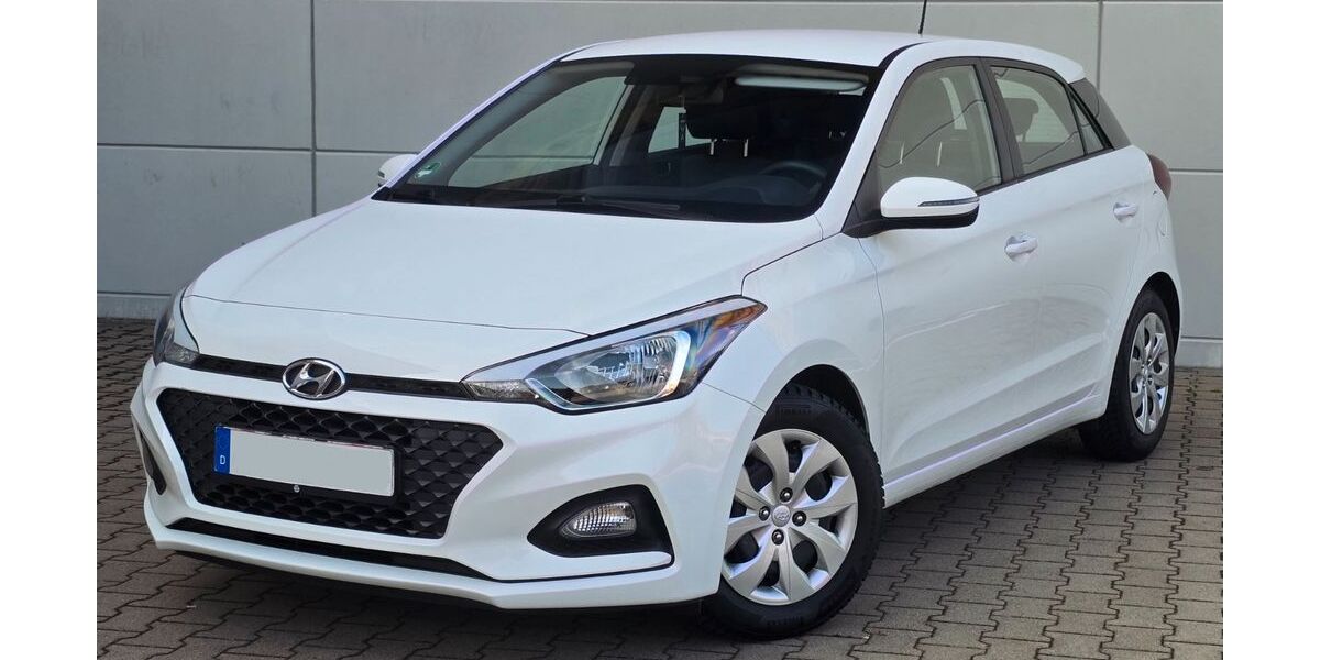 Hyundai i20 93.200 km 8.790 &euro; Gevelsberg 58285
