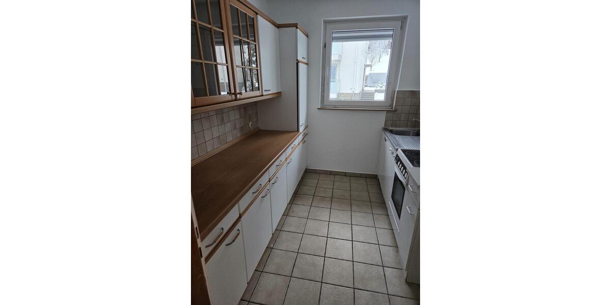 Etagenwohnung Gummersbach - 3 Zimmer, 82 m&sup2;, 800&euro; | Angebot:24454274