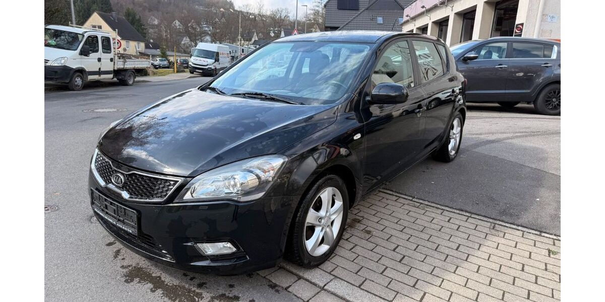 Kia ceed / Ceed 149.999 km 4.949 &euro; Lüdenscheid 58515