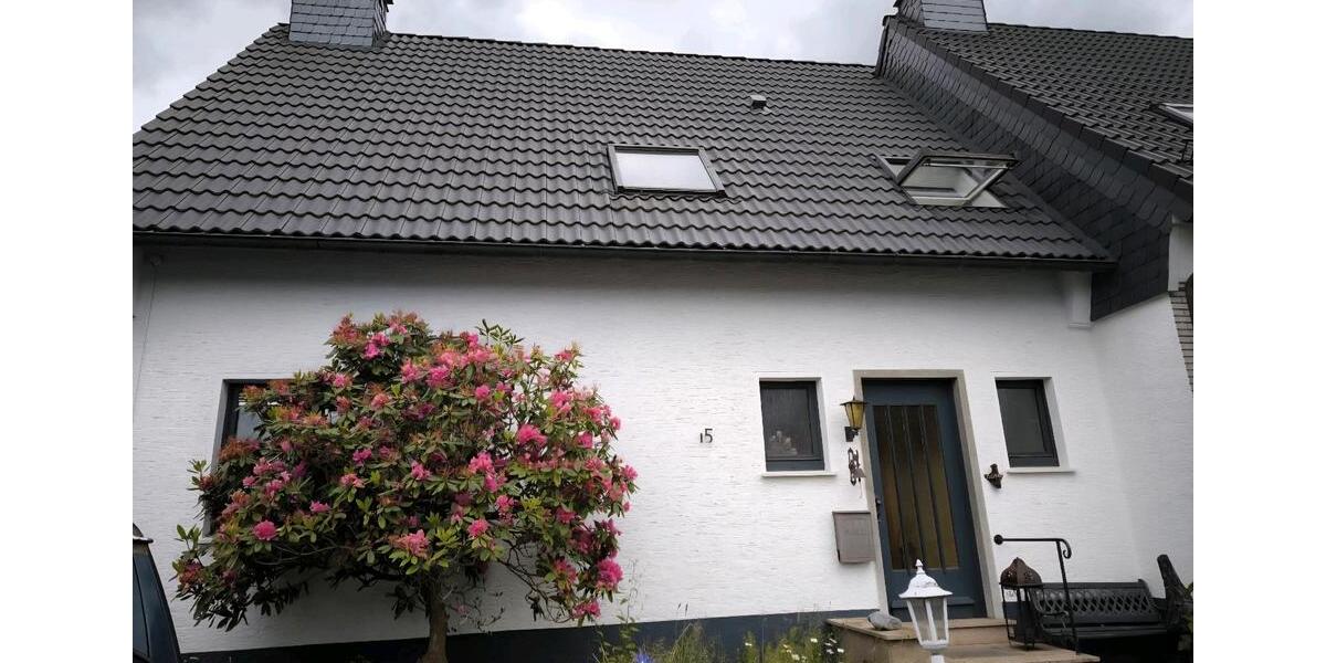 Doppelhaushälfte Drolshagen - 6 Zimmer, 98 m&sup2;, 265.000&euro; | Angebot:27083356