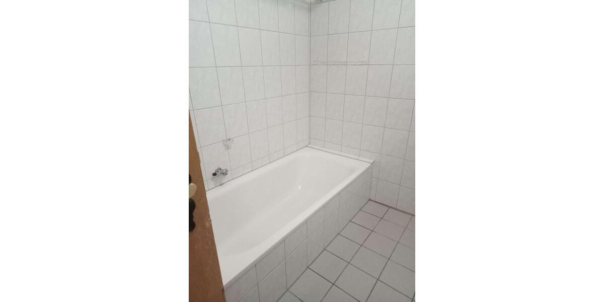 Etagenwohnung Hagen Hagen-Mitte - 2 Zimmer, 97 m&sup2;, 585&euro; | Angebot:24653318