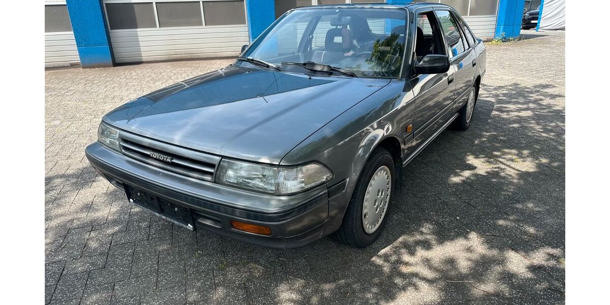 Toyota Carina 345.000 km 1.699 &euro; Gummersbach 51645