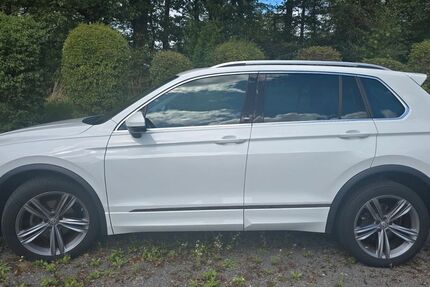 VW Tiguan 65.570 km 22.999 &euro; Halver 58553