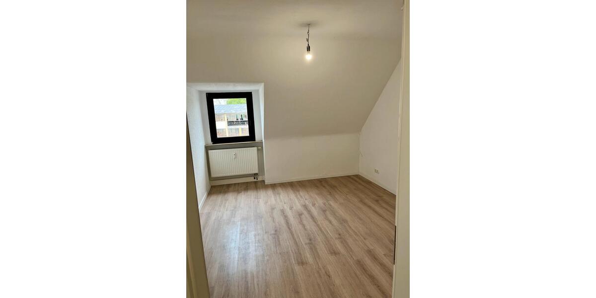 Etagenwohnung Halver - 2 Zimmer, 53 m&sup2;, 530&euro; | Angebot:26623825