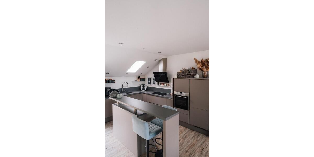 Dachgeschoßwohnung Schwerte - 3 Zimmer, 89 m&sup2;, 265.000&euro; | Angebot:27002447