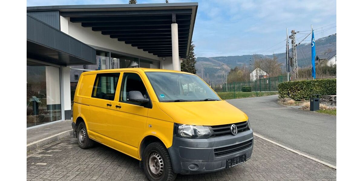 VW T5 Transporter 81.000 km 7.500 &euro; Finnentrop 57413