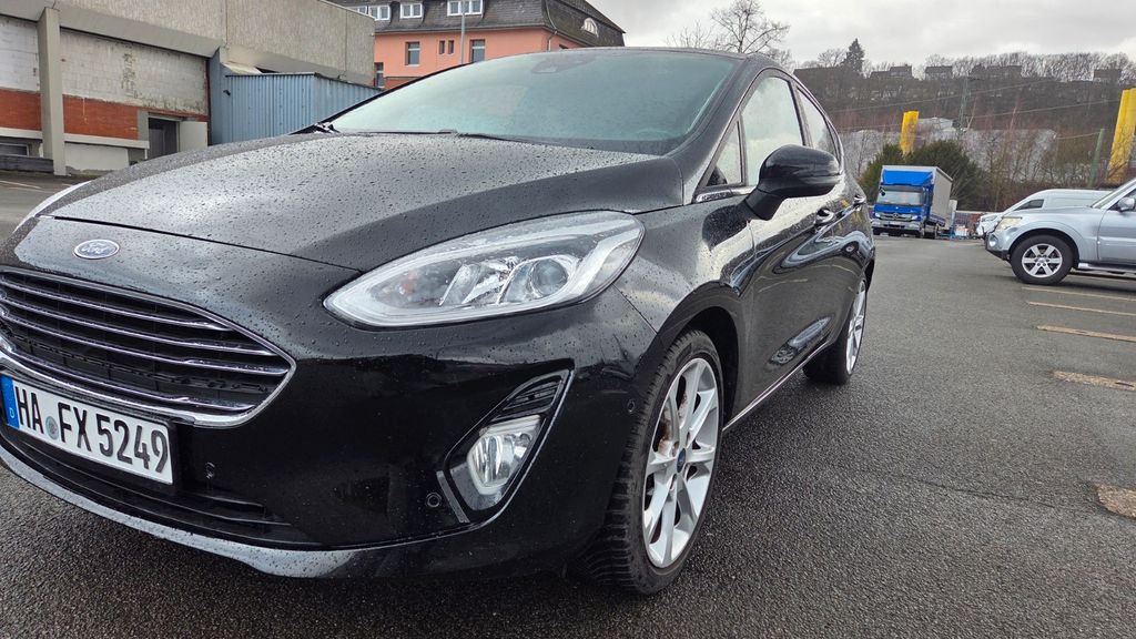 Ford Fiesta 70.400 km 8.999 &euro; Hagen 58089
