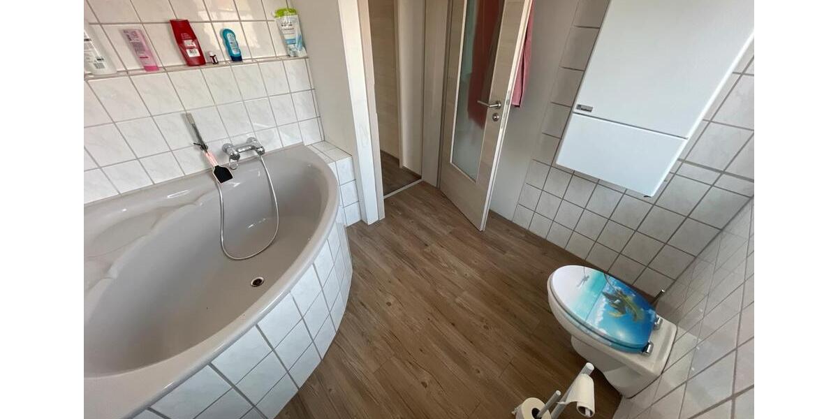 Mehrfamilienhaus, Wohnhaus Hückeswagen - 9 Zimmer, 270 m&sup2;, 485.000&euro; | Angebot:26635907