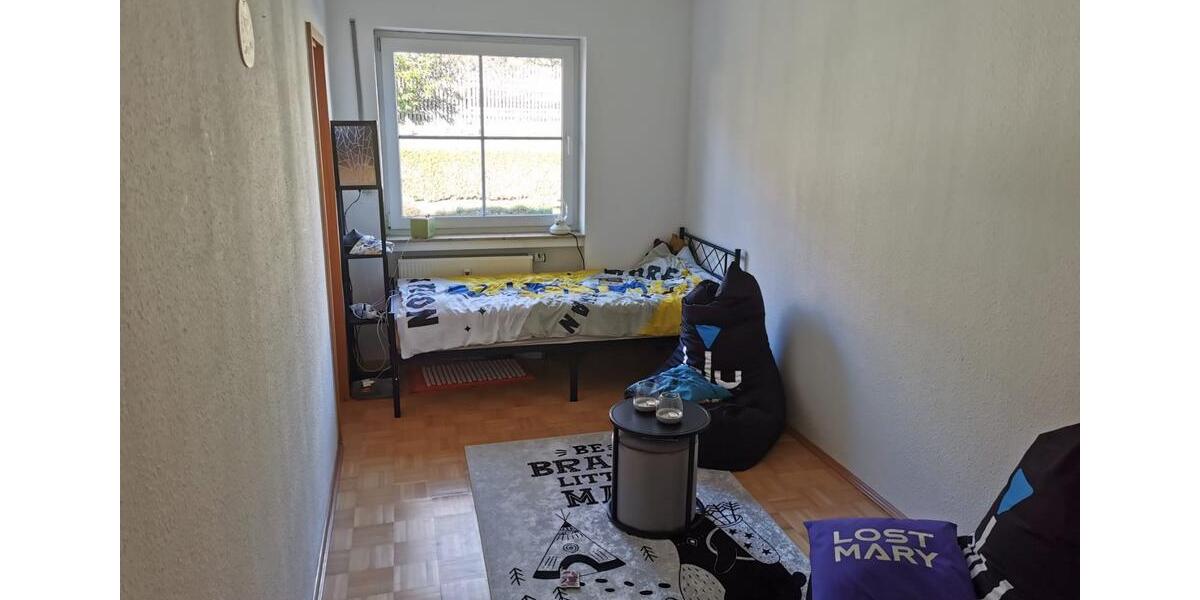 Etagenwohnung Gummersbach Berstig Süd - 3 Zimmer, 81 m&sup2;, 750&euro; | Angebot:25600748