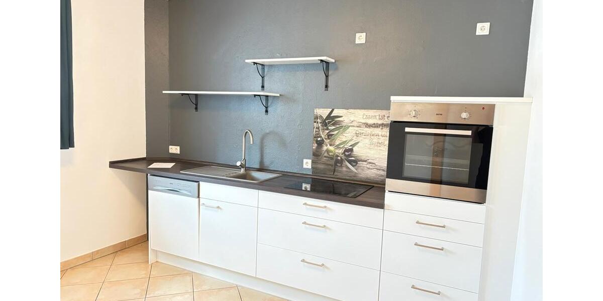 Etagenwohnung Reichshof - 2 Zimmer, 77 m&sup2;, 700&euro; | Angebot:26253420