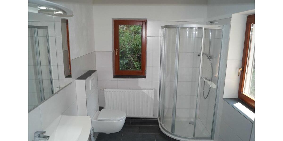 Einfamilienhaus Gummersbach Hepel - 10 Zimmer, 247 m&sup2;, 499.000&euro; | Angebot:26223471