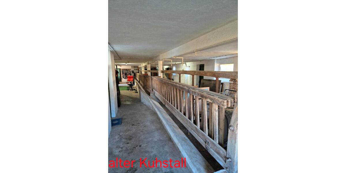 Bauernhaus, Landhaus Meinerzhagen - 4 Zimmer, 180 m&sup2;, 615.000&euro; | Angebot:24292510