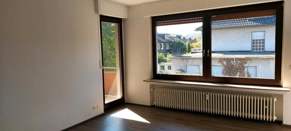 Etagenwohnung Iserlohn - 3 Zimmer, 65 m&sup2;, 600&euro; | Angebot:25884085