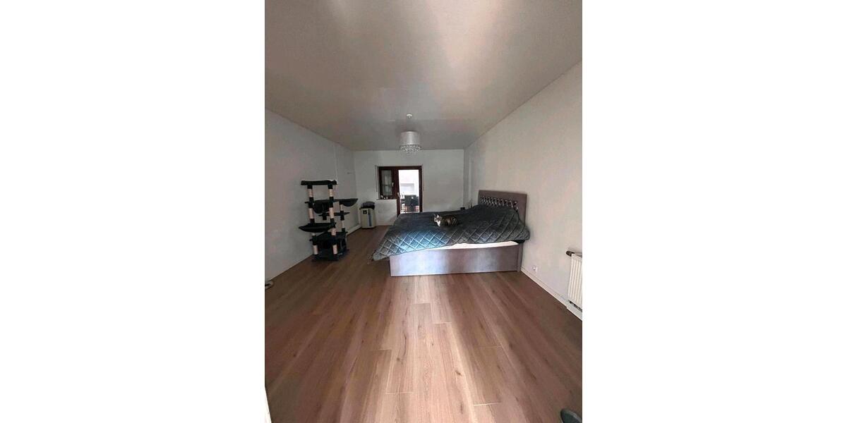 Etagenwohnung Gummersbach Berstig Süd - 4 Zimmer, 140 m&sup2;, 950&euro; | Angebot:25838692