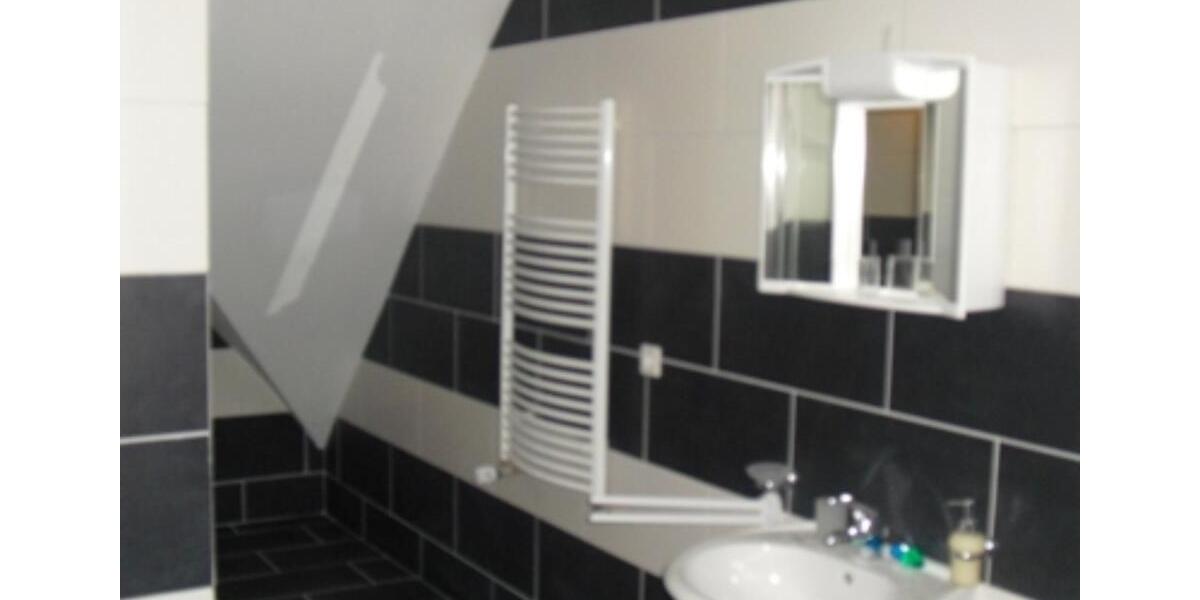 Einfamilienhaus Finnentrop - 15 Zimmer, 340 m&sup2;, 399.000&euro; | Angebot:25966312