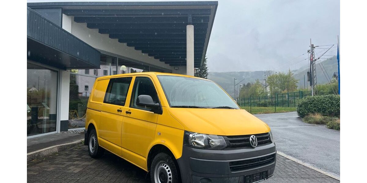 VW T5 Transporter 124.000 km 9.990 &euro; Finnentrop 57413