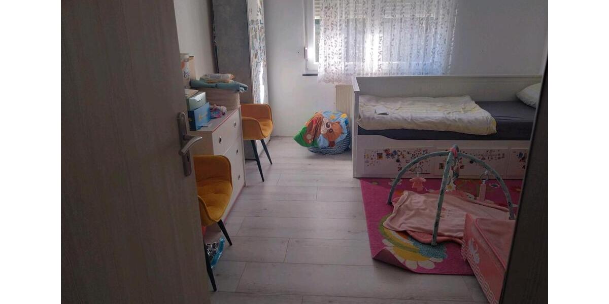 Erdgeschoßwohnung Werdohl - 3 Zimmer, 61 m&sup2;, 300&euro; | Angebot:26001870