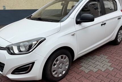 Hyundai i20 88.000 km 4.990 &euro; Hagen 58135