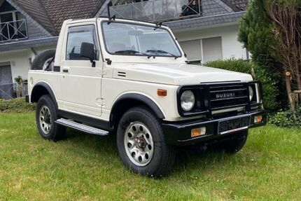 Suzuki SJ Samurai 61.200 km 14.500 &euro; Lindlar 51789