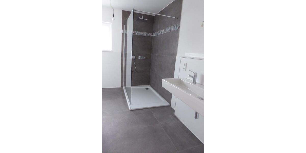 Etagenwohnung Marienheide - 2.5 Zimmer, 91 m&sup2;, 1.244&euro; | Angebot:25361894