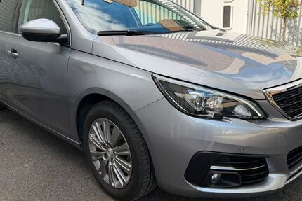 Peugeot 308 94.420 km 11.490 &euro; Iserlohn 58636