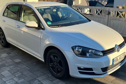 VW Golf 139.000 km 8.500 &euro; Sundern (Sauerland) 59846