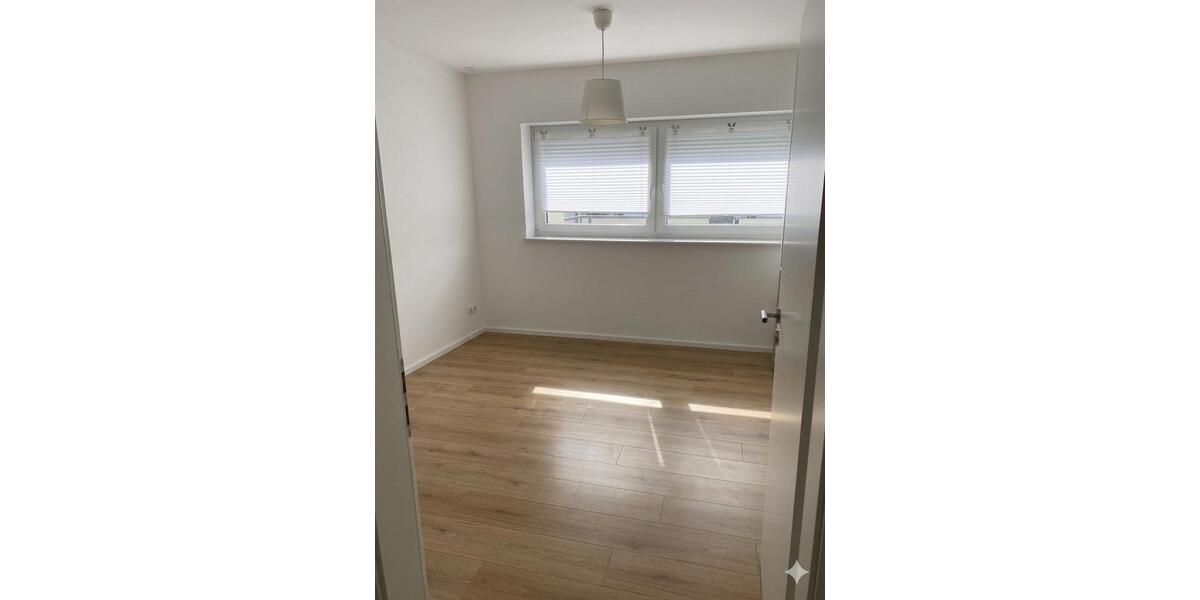 Etagenwohnung Gummersbach Hepel - 2 Zimmer, 100 m&sup2;, 320.000&euro; | Angebot:26935606