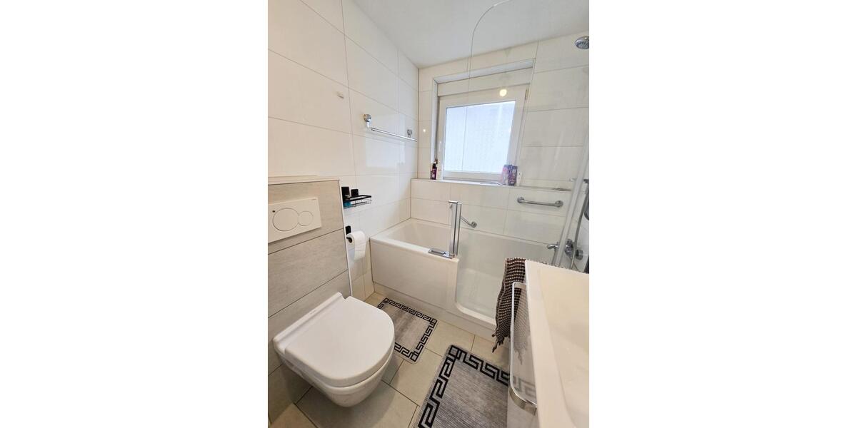 Etagenwohnung Gummersbach Berstig Süd - 3 Zimmer, 65 m&sup2;, 850&euro; | Angebot:25305251