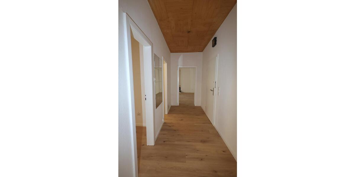 Erdgeschoßwohnung Hagen Hagen-Nord - 3 Zimmer, 85 m&sup2;, 700&euro; | Angebot:25832920