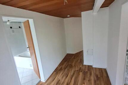 Wohnung Reichshof - 2 Zimmer, 65 m&sup2;, 500&euro; | Angebot:27546754