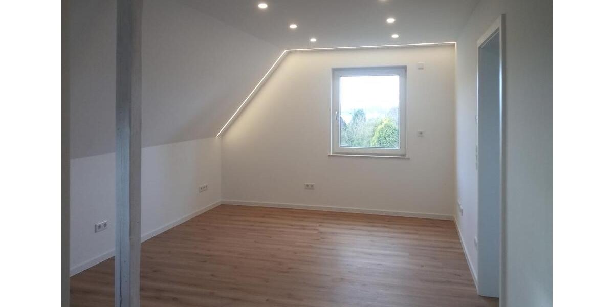 Dachgeschoßwohnung Schwerte - 3 Zimmer, 44 m&sup2;, 550&euro; | Angebot:25590121