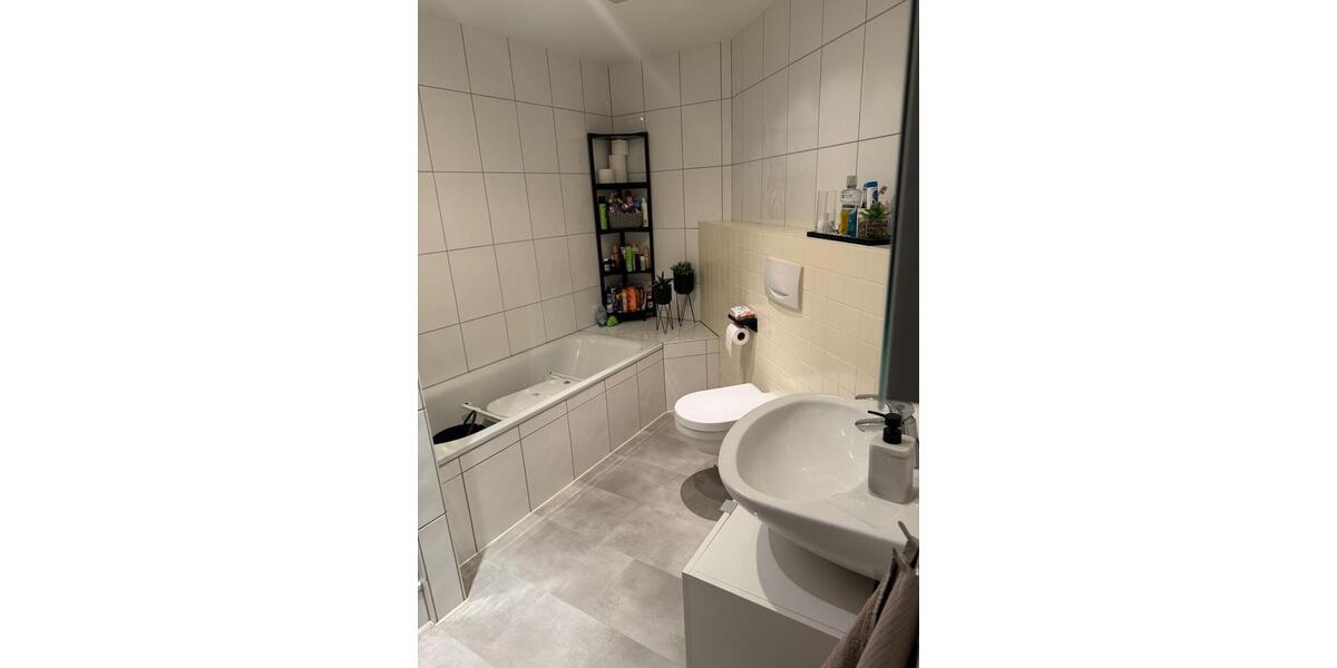 Etagenwohnung Finnentrop - 3.5 Zimmer, 111 m&sup2;, 927&euro; | Angebot:25454175