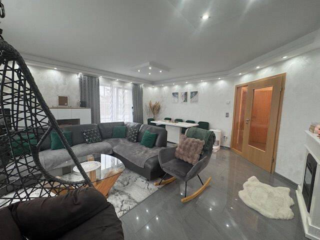Einfamilienhaus Herscheid - 1 Zimmer, 270 m&sup2;, 669.900&euro; | Angebot:26683559