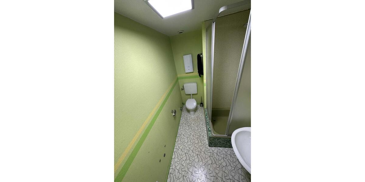 Dachgeschoßwohnung Neuenrade - 2 Zimmer, 38 m&sup2;, 260&euro; | Angebot:25869932