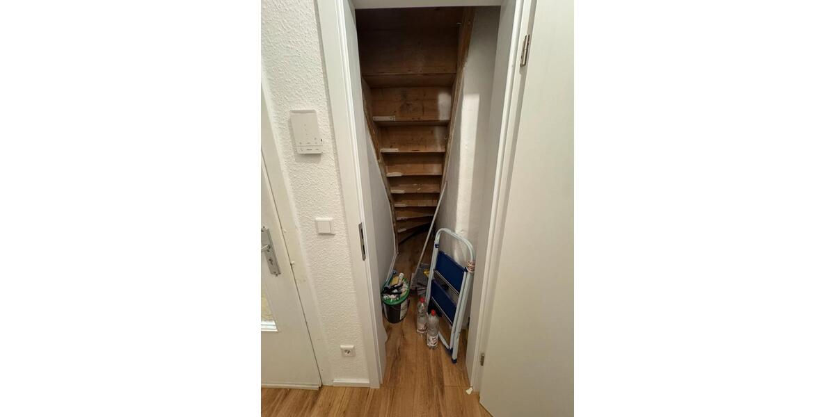 Dachgeschoßwohnung Ennepetal - 3 Zimmer, 56 m&sup2;, 670&euro; | Angebot:25278441